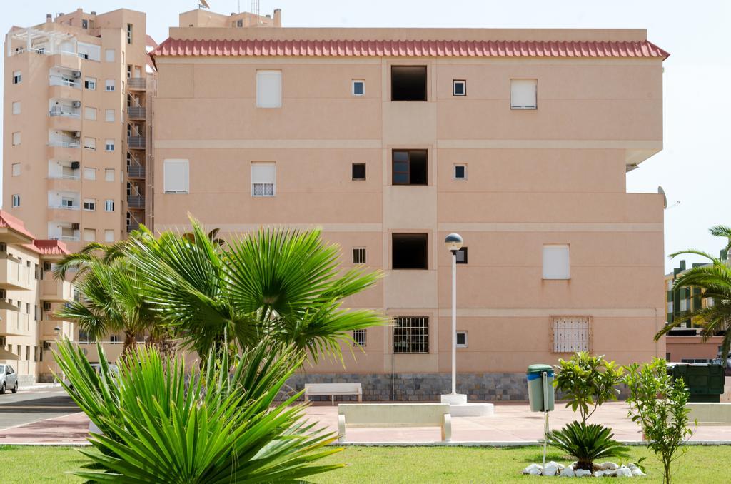 Apartamentos Tesy Mũi đất La Manga Ngoại thất bức ảnh
